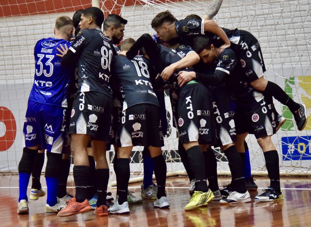 Joacaba futsal vence camboriu por 10 a 0 na serie ouro do campeonato catarinense 1