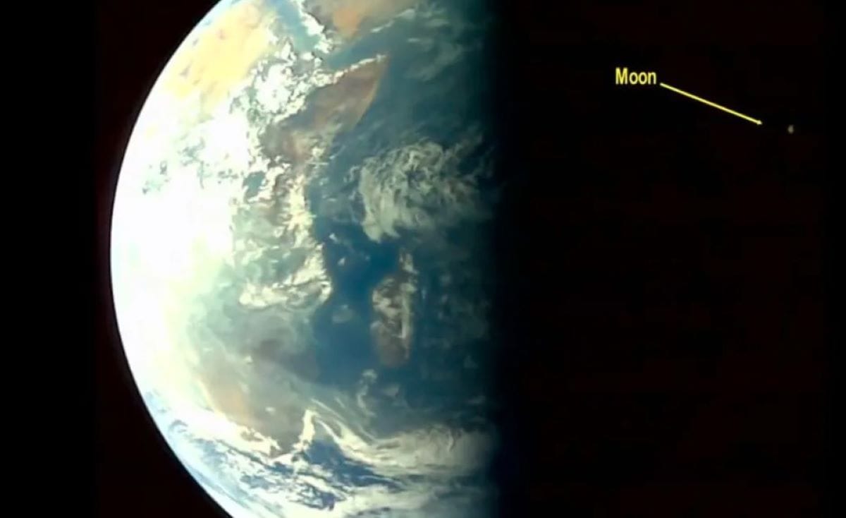 À caminho do Sol, sonda indiana tira primeira foto da Terra