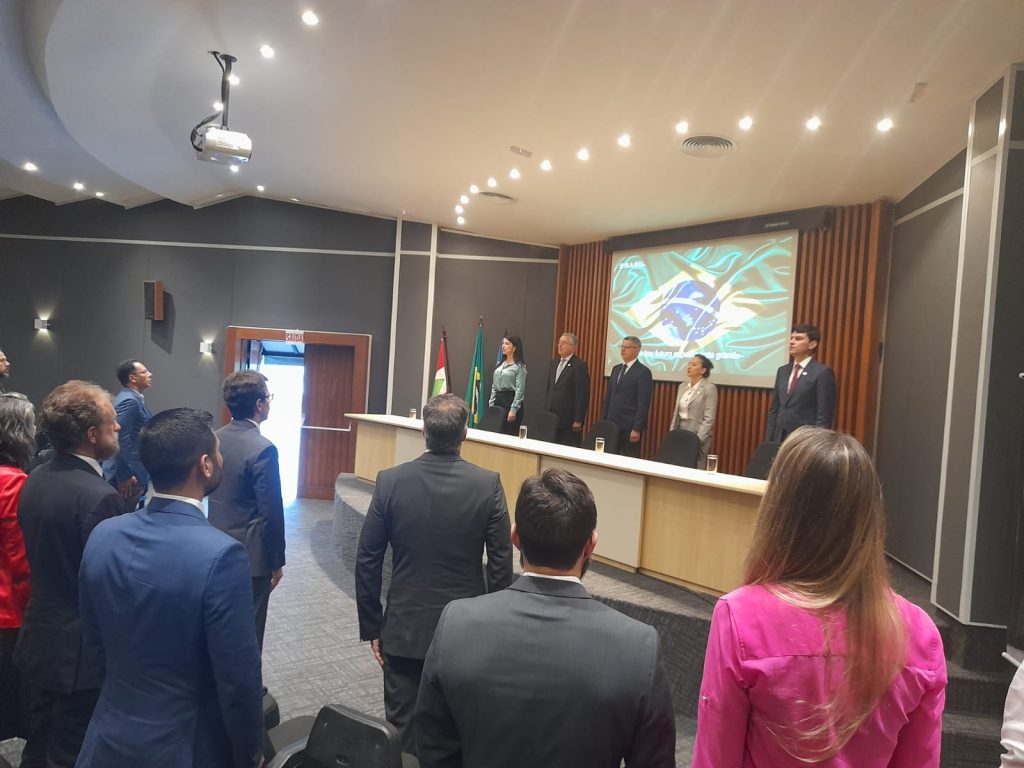 Forca integrada entre a Uniao e o Estado e criada para fortalecer o combate ao crime organizado em SC