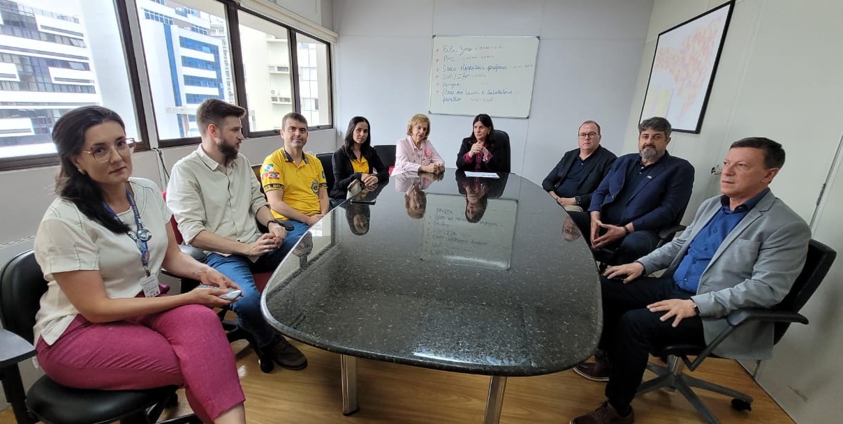 reuniao HPV redes de saude 2