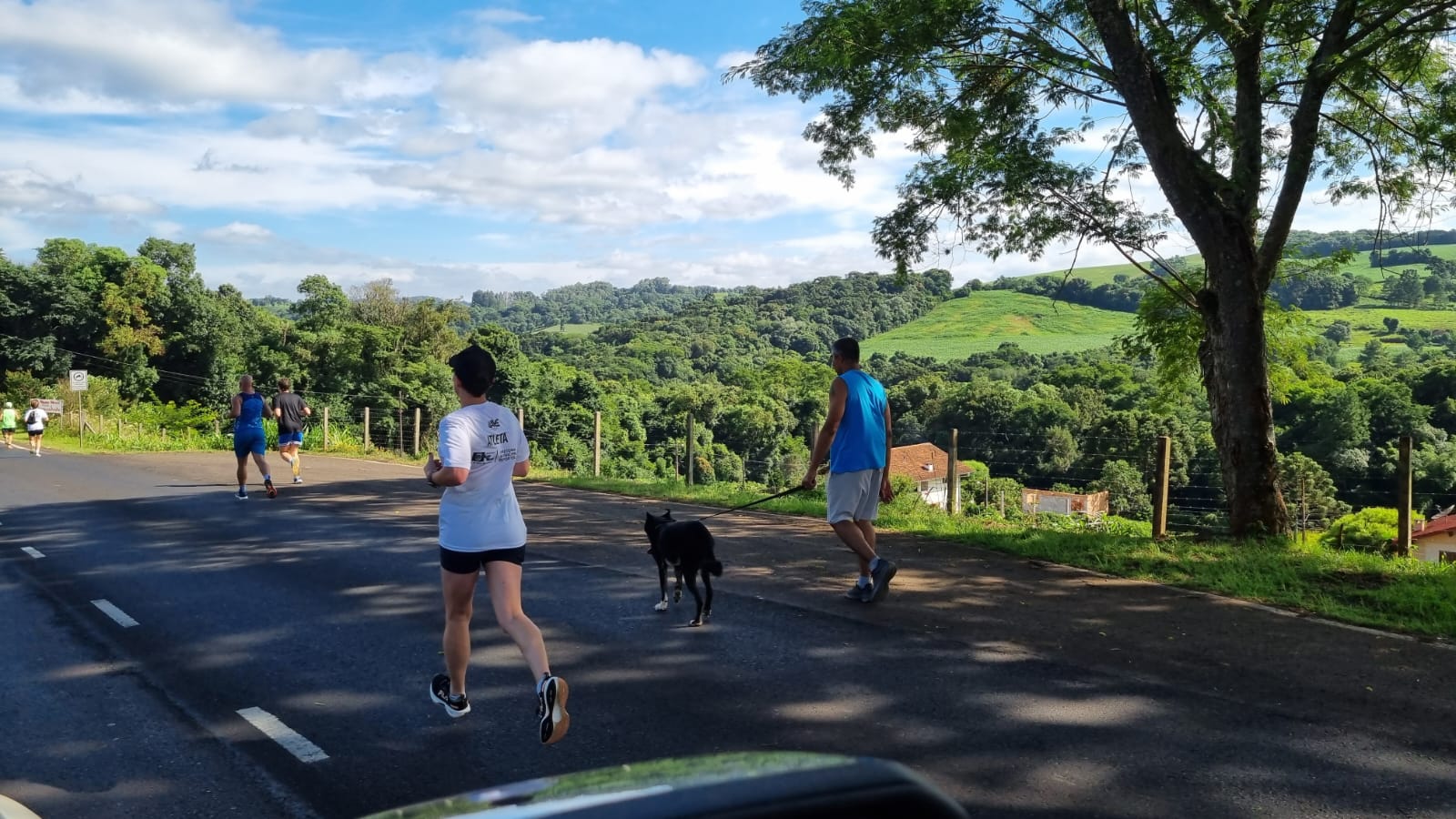Corrida rústica integra atletas em prova no último dia do ano em Treze Tílias 8 2eb342ab-76d4-451a-a809-752d2140f3bc