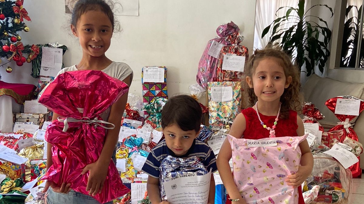 e8d24949-4d90-4cd5-8298-901ff5317932