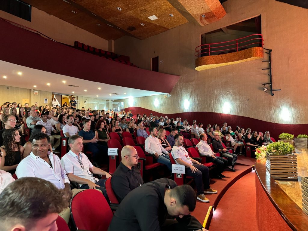 b20a321e 9440 41c9 8b63 a460e426dba4