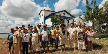 Diga ao povo que avance Evelyn Freitas 3 Evelyn Freitas 1