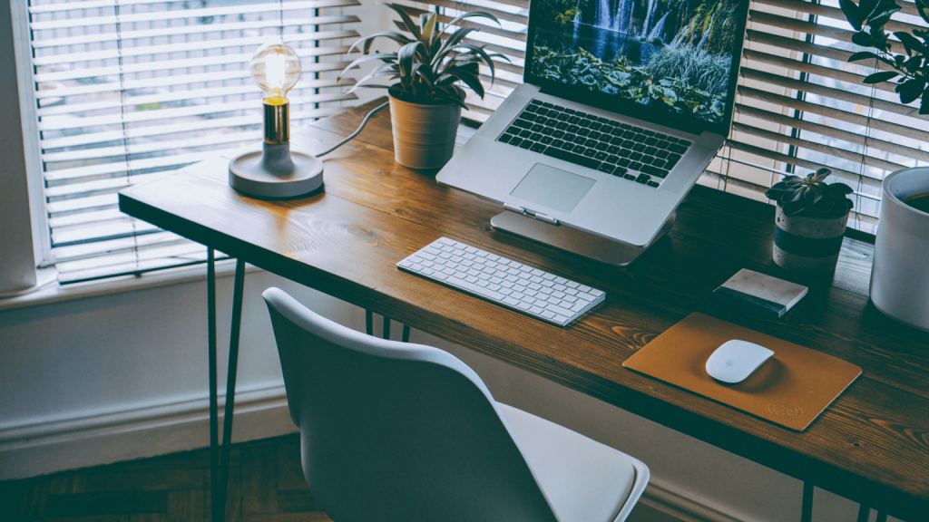 home office notebook windows 1536x864 1