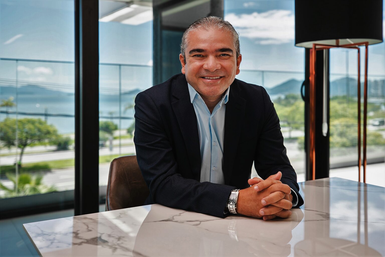 foto-Delton-Batista-fundador-8R-presidente-LIDE-SC-1536x1024