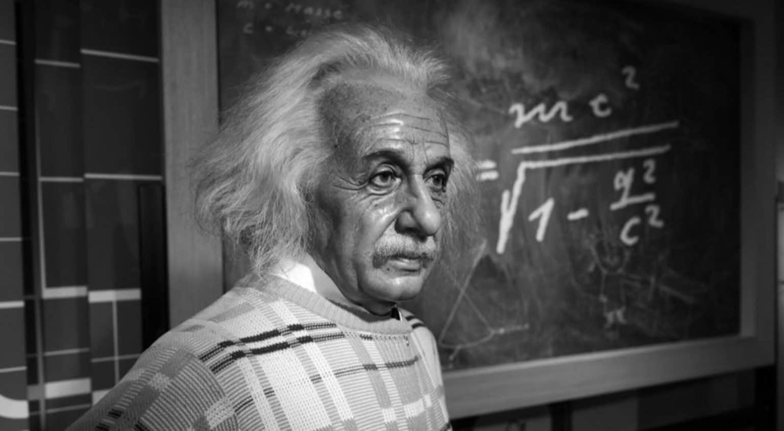 einstein 1 1536x845 1