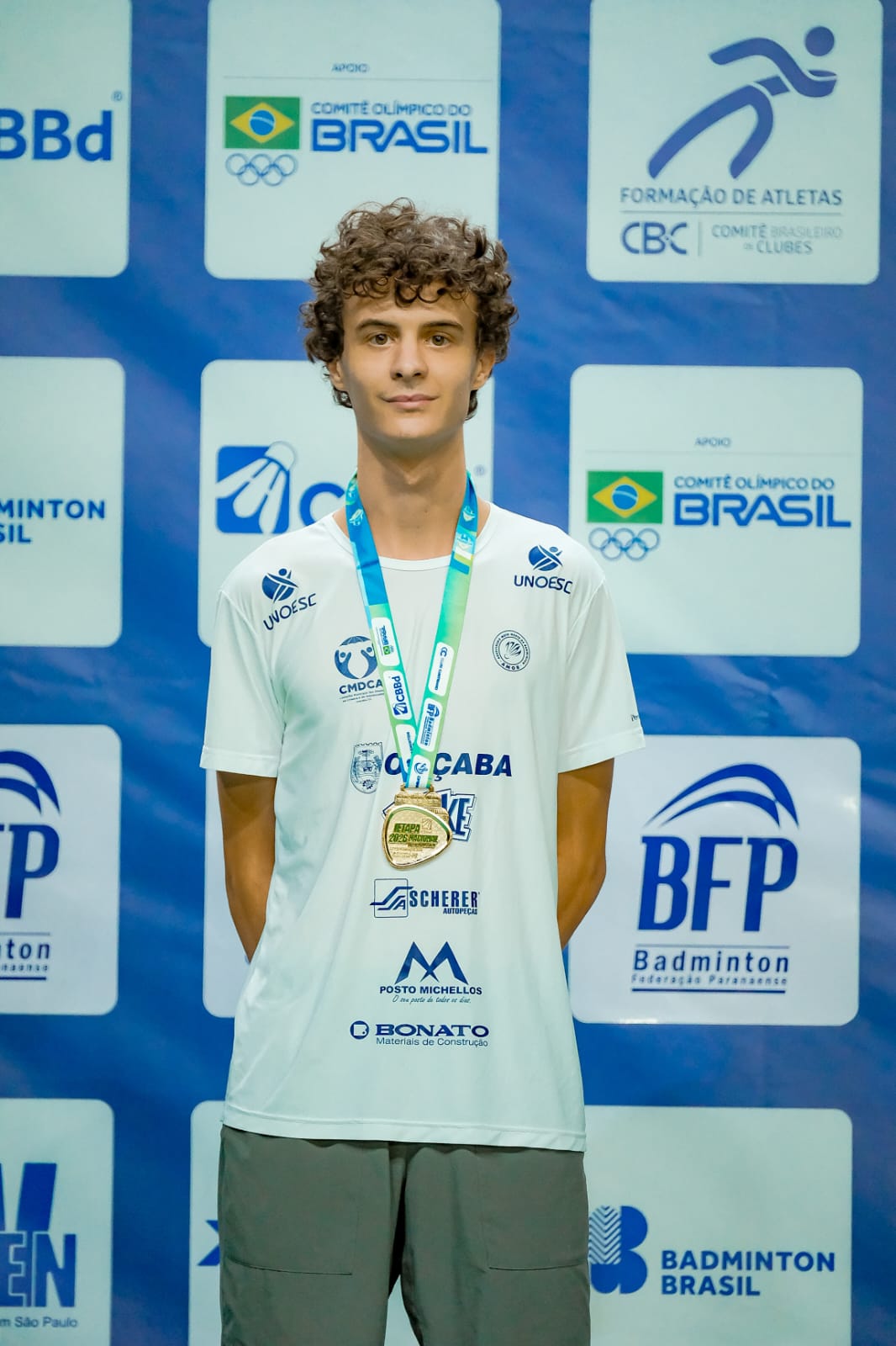 AMOB conquista 11 medalhas no Nacional de Badminton em Curitiba 5 bad1
