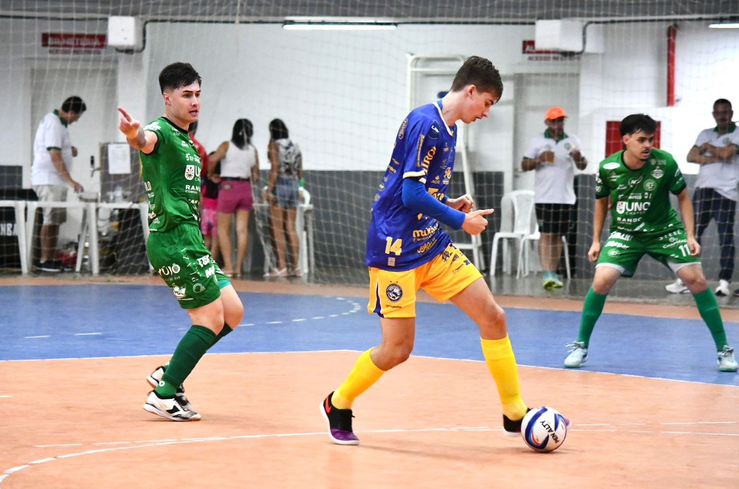 Joaçaba Futsal vence a Chapecoense no primeiro amistoso da pré-temporada 8 jbafut5