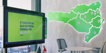 Observatório ACATE: arrecadação da tecnologia cresce em municípios de SC e acelera descentralização do setor 3 acate2804