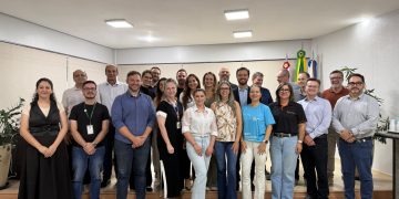 Joaçaba empossa novos membros do Conselho Municipal de Desenvolvimento Econômico e Inovação 2 memnros