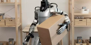 Este robô consegue receber encomendas, subir escadas, abrir pacotes e guardar no lugar certo — auxílio humano não se mostrou necessário 2 robo