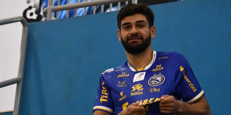 Ala-pivô Dimas retorna ao Joaçaba Futsal para a sequência da temporada 2026 1 dimas