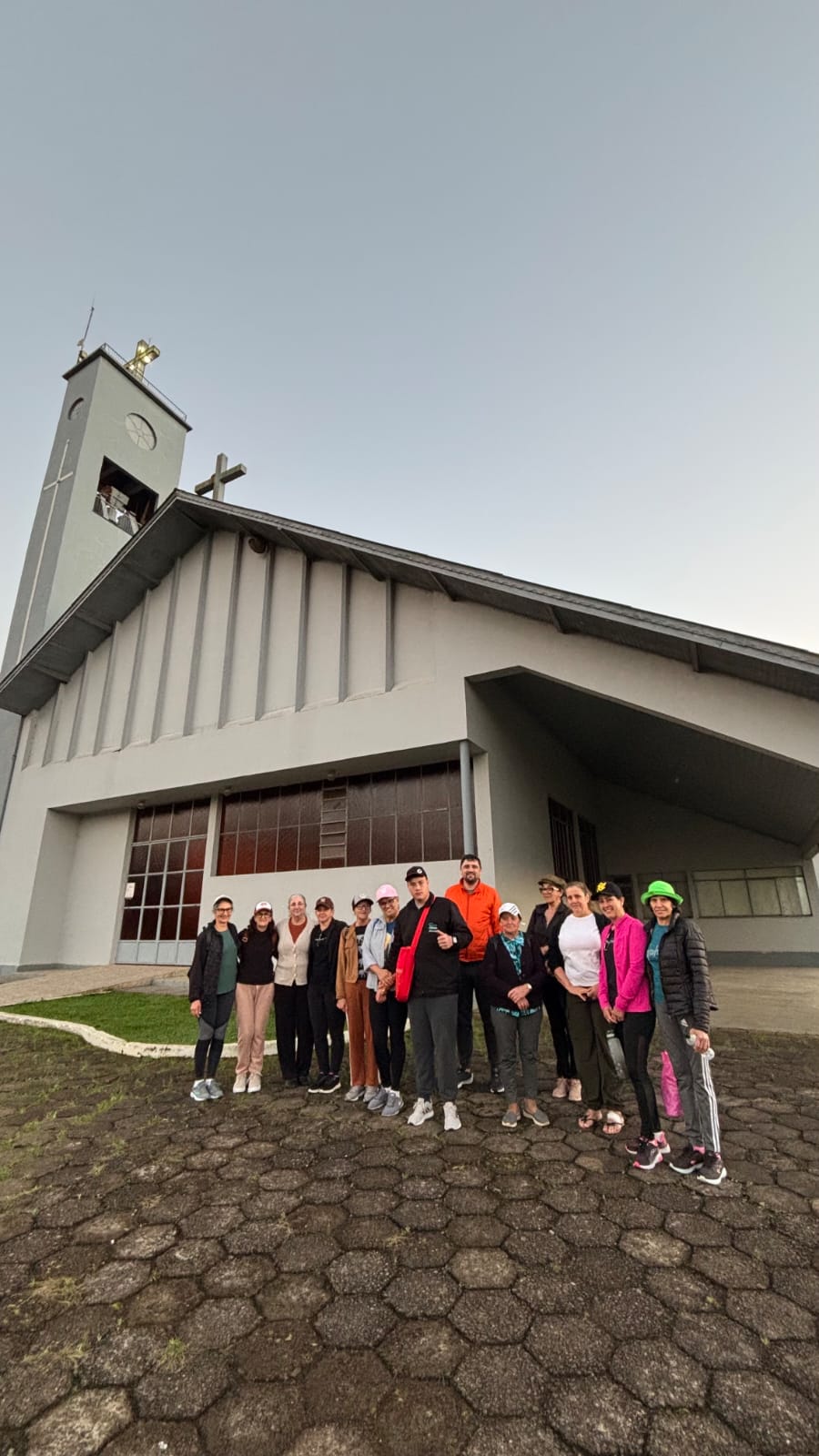 Comunidade de Nova Petrópolis realiza caminhada de reconhecimento dos Caminhos Santos 6 novapetr1
